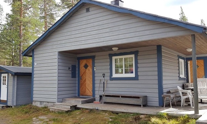 Stoten Casa | Cozy ski lodge with 3 bedrooms, sauna, fireplace and internet