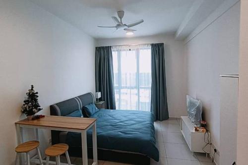 Bukit Indah Apartamento | Cozy Sky Trees Bukit Indah Nflix HBO Disney l Pool B8