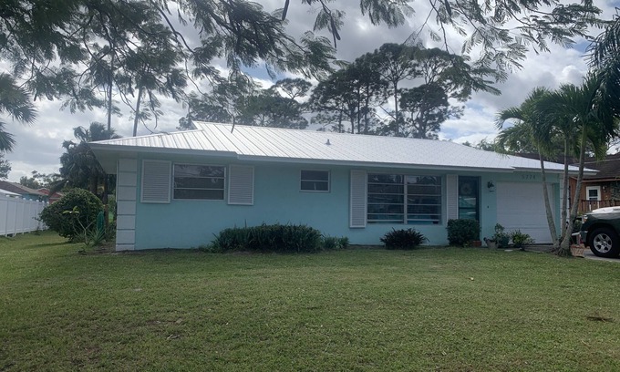 Hobe Sound Casa | Cozy Southern Florida House 7 minutes from the beach