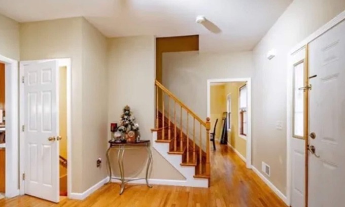 Ware Casa | Cozy, Spacious and Quiet 2-bedroom house with Central AC, WiFi and fitness room