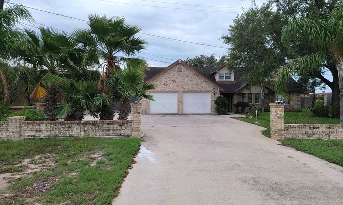 Roma Casa | Cozy, spacious, and quiet home!