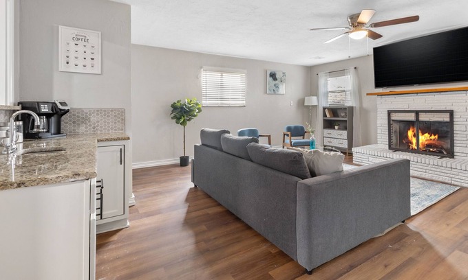 Del City Casa | Cozy spacious home in Del City