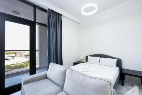 Dubai Apartamento | Cozy Spacious Studio With Balcony Dubai