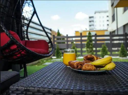 Sector 3 Apartamento | Cozy Special Pallady Apartament with Garden & Courtyard