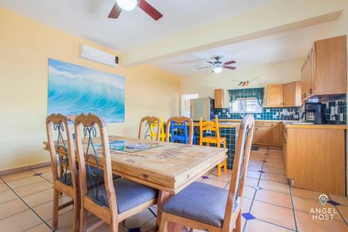 Esterito Apartamento | Cozy Stay 2 blocks from the beach and Malecón!