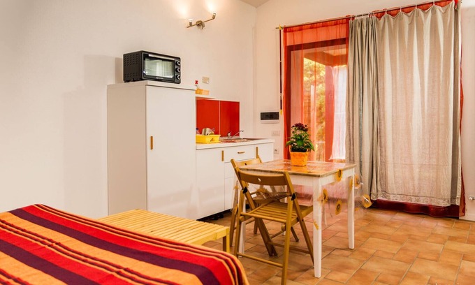 Piombino Apartamento | Cozy stay at Tuscan seaside in luxurious nature