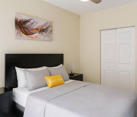 Bearss Plaza Casa | Cozy Stay in Tampa