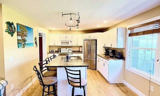 Huron Casa | Cozy Stay Near Lake Erie Cedar Point Sport Force