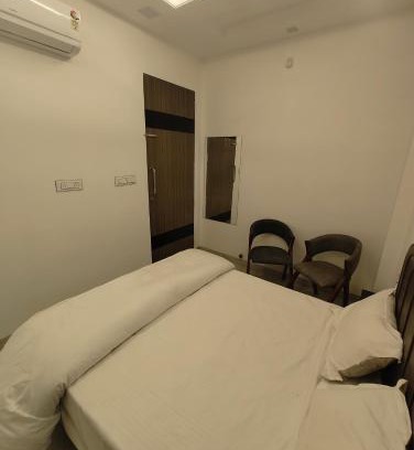 Sanganer Apartamento | Cozy Stays by NishAnsh