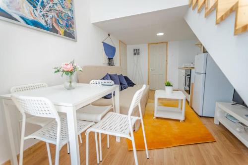 Erzsebetvaros Apartamento | Cozy studio apartment in Akacfa street Budapest