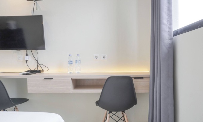 Pondokcina Apartamento | Cozy Studio At 32Th Floor Evenciio Margonda Apartment