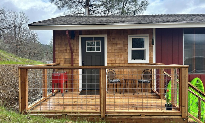 Weaverville Apartamento | Cozy studio close to Weaver Basin Trail System and downtown.