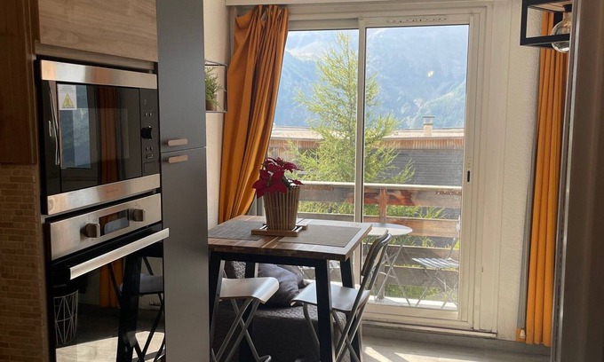 Orcieres-Merlette Apartamento | Cozy Studio for 2 in Heart of Merlette - Near Pistes & Shops!