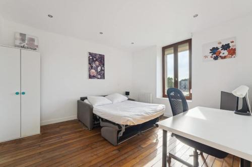 Charleville-Mezieres Apartamento | Cozy Studio avec Parking Charleville
