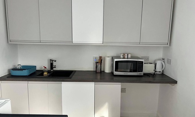 Goodmayes Apartamento | Cozy Studio in Dagenham, London