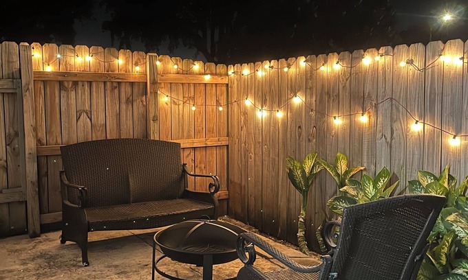Pembroke Pines Apartamento | Cozy studio in home with private parking and entrance in charming Pembroke Pines
