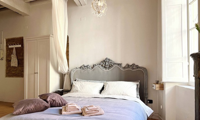 Parma City Centre Apartamento | Cozy studio in the center city. Family friendly