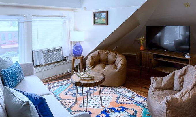 Tyler Park Apartamento | Cozy Studio in the Highlands, KY!