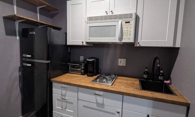 Yuba City Apartamento | Cozy studio in Yuba City with AC, WiFi