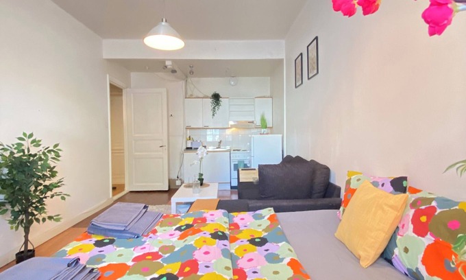 Kamppi Apartamento | Cozy Studio Near Kamppi Metro, Hietaranta Beach!