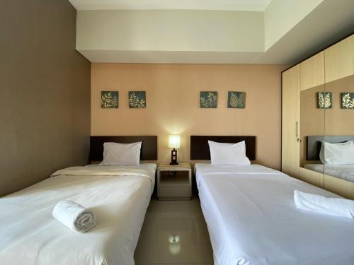 Hegarmanah Apartamento | Cozy Studio Room No Kitchen at Skyland City Jatinangor Apartment By Travelio