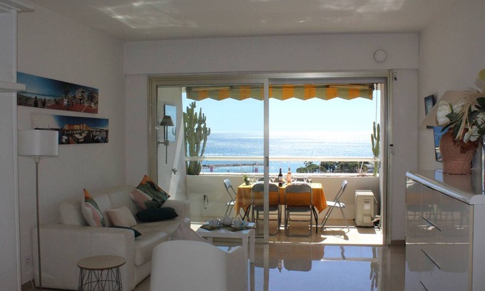 Villeneuve Loubet Beach Apartamento | Acogedor estudio con aire acondicionado con vistas al mar - 4 plazas, Villeneuve-Loubet Plage