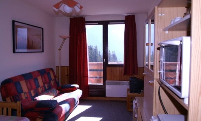 Le Pleynet Apartamento | Estudio en el Haut-Bréda con balcón, vistas, cerca de pistas y ESF