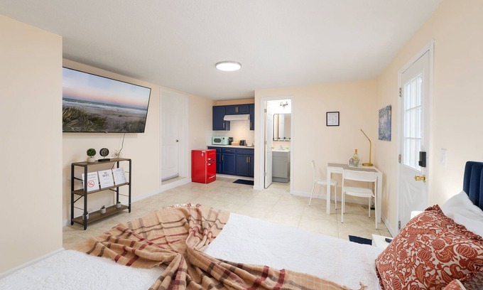 Southside Apartamento | Cozy Studio with private entrance