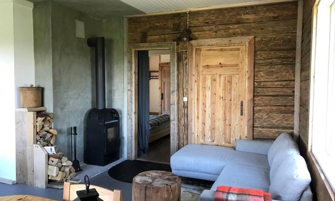 Ramsele Cabaña | Cozy stuga with mountain & northern lights view