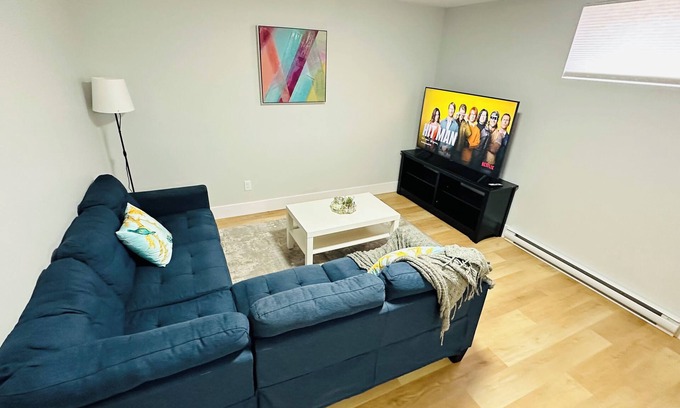 Moncton Casa | Cozy Suite in a serene area, near Magnetic Hill and the Casino