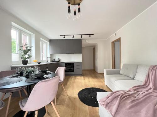 Tartu Apartamento | Cozy Tartu Apple Garden with Terrace