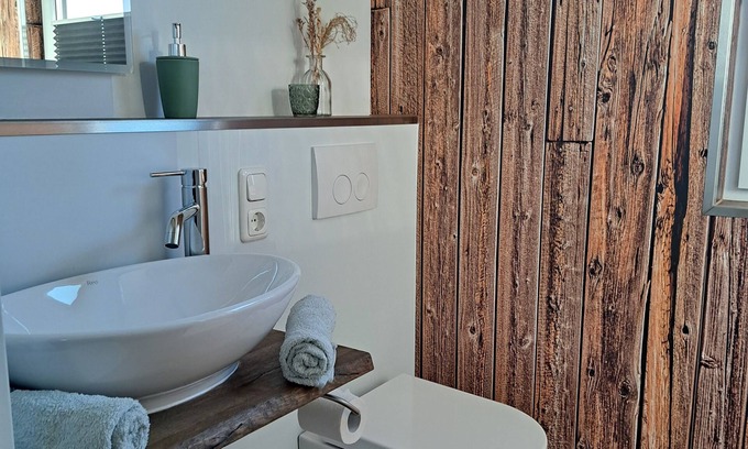 Lesumstotel Casa | Cozy tiny house with a view of the countryside