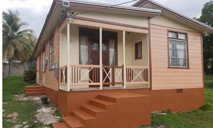 Prospect Cabaña | Cozy Traditional Bajan Cottage