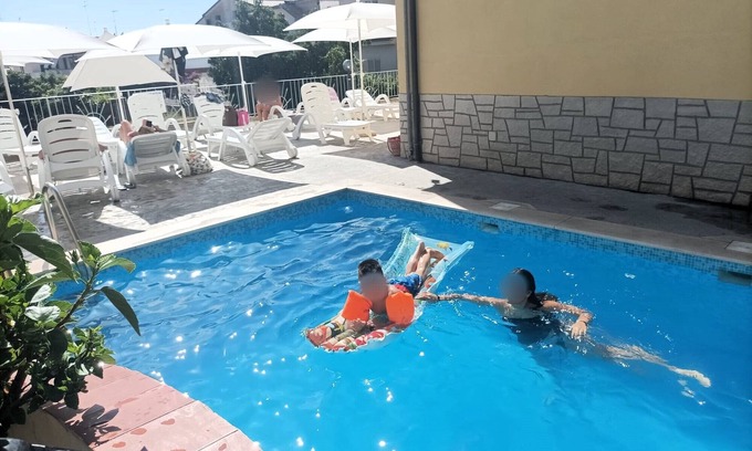 Santa Domenica Apartamento | Cozy two-room apartment in Tropea for 2/4 people with swimming pool near the sea