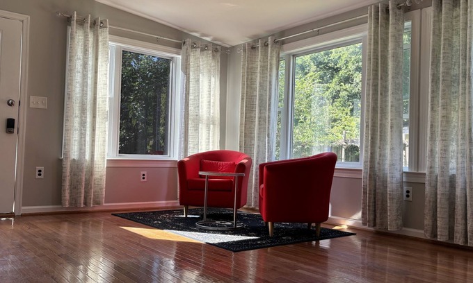 Wheaton-Glenmont Casa | Cozy unit with private entrance in Silver Spring next to Brookside Garden Park