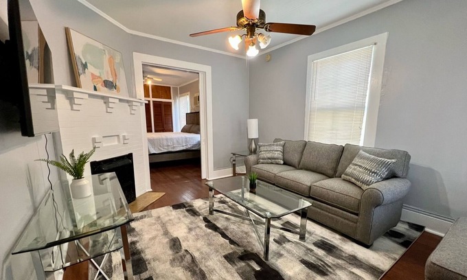 East Carrollton Casa | Cozy Uptown NOLA - 1 Bedroom