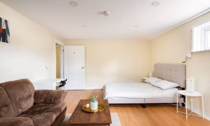 Fisherville Casa | Cozy Urban Getaway