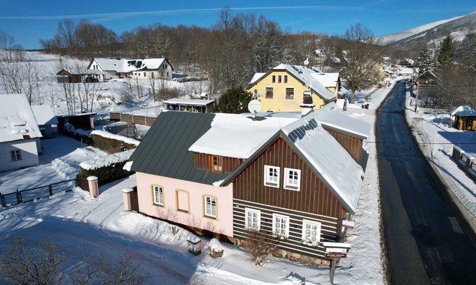 Rudnik Apartamento | Cozy vacation home, close to the slopes and hiking trails