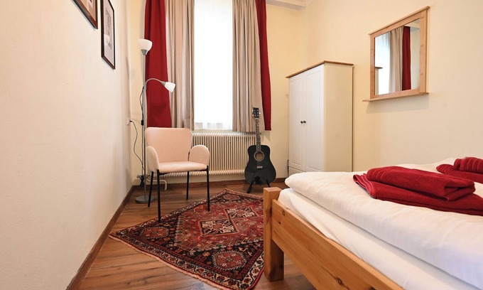 Monichkirchen Apartamento | Cozy vacation apartment (90sqm) with private garden