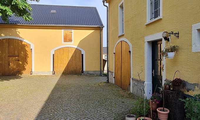 Haselbachtal Otro | Cozy vacation apartment on an old farm