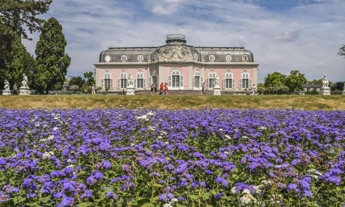 Urdenbach Apartamento | Cozy vacation apartment close to Benrath Castle Düsseldorf with terrace and kitchen