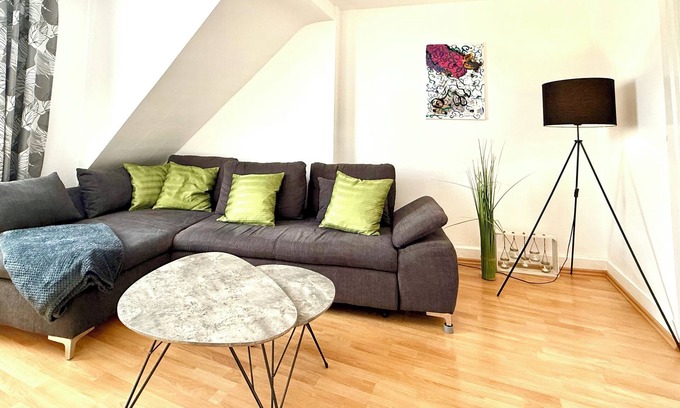 Kuppenheim Apartamento | Cozy vacation apartment for 2-4 pers. in farmhouse near Rastatt / Baden-Baden