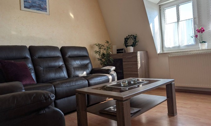Mickten Apartamento | Cozy vacation apartment with balcony overlooking the garden