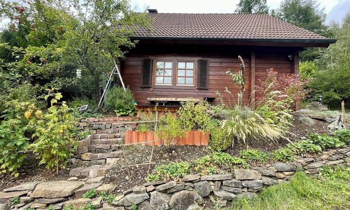Daaden Cabina | Cozy vacation home right by the forest, perfect for hiking and relaxing