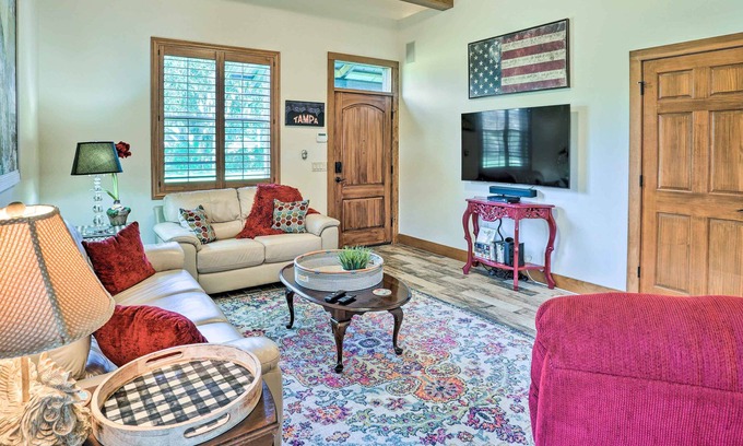 Valrico Casa | Cozy Valrico Home w/ Grill ~ 14 Mi to Tampa!