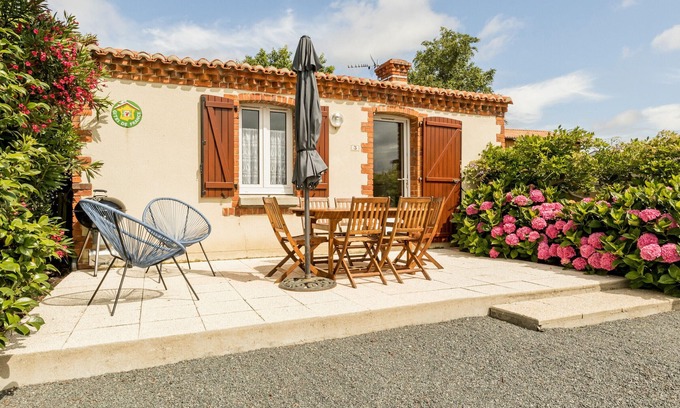 Le Landreau Cabaña | Gîte charmant au cœur des vignes avec terrasse privative et Wifi, proche de Nantes