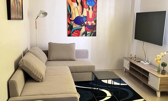 Talisay Casa | Cozy walk up 1BR condo in cebu w/pool