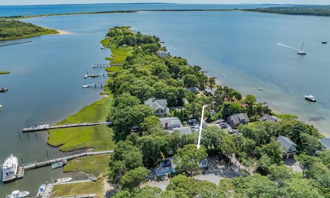 Mashpee Casa | Cozy Waterfront Getaway Dog-Friendly Peaceful Views & Easy Kayak Access