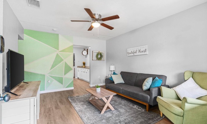 Winter Haven Casa | Cozy Winter Haven Escape | Pet-Friendly/Fenced Lot