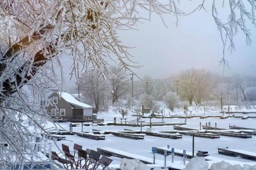 Sabula Alquiler De Eote | Cozy Wintertime Nantucket Cottage Getaway